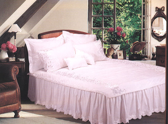 Wedding Bedset: Waverly Design