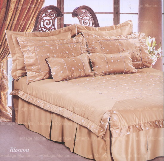 Wedding Bedset: Blossom Design